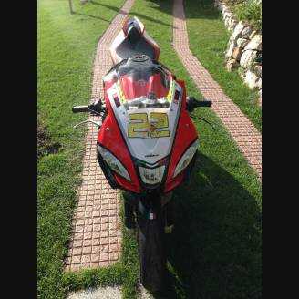 Lackierte Rennverkleidung Aprilia RSV4 2015 - 2020 - MXPCRV6913