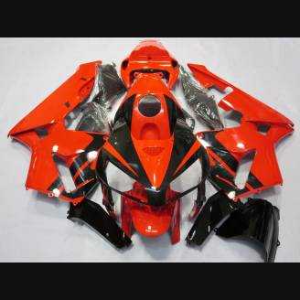 Complete and painted fairings in abs HND CBR 6F RPS15