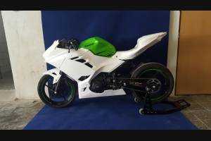 Complete and racing Fairings without Front Fender 