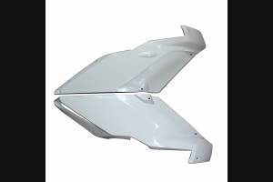 Complete and unpainted fairings in abs with back seat 