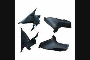 Complete and unpainted fairing in abs with front fender 