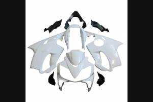 Verkleidungen abs mit Kotflugel zu lackieren INJ