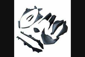 Complete and unpainted fairings in abs with front fender 