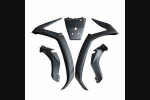 Carenados abs completo con guardabarros da barnizar ad Inezione 