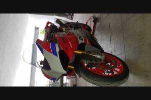 Verkleidungen Racing Ducati 959 1299 Panigale mit Kotflugel mit original Hoecker lackiert Aruba SBK16