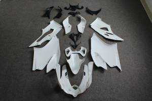 Complete and unpainted fairings in abs with front fender INJ 