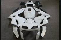 Complete and unpainted fairing in abs with front fender 