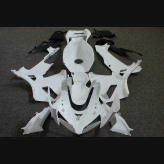 Complete and unpainted fairings in abs with front fender 