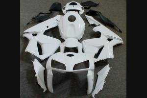 Complete and unpainted fairings in abs with front fender 