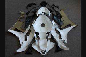 Verkleidungen abs mit Kotflugel zu lackieren