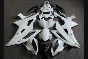 Verkleidungen abs mit Kotflugel zu lackieren