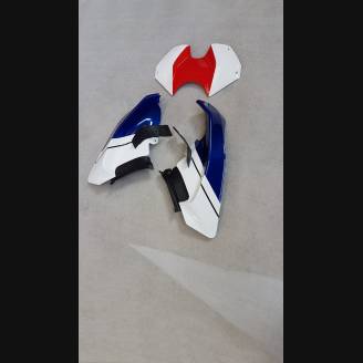 Complete and painted fairings in abs Ducati Panigale V4 for Akrapovic exhaust DUCV4BY