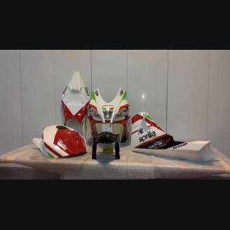 Complete and painted fairings APR15KDSVS1
