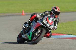 Complete and painted fairings RSV4RFW17