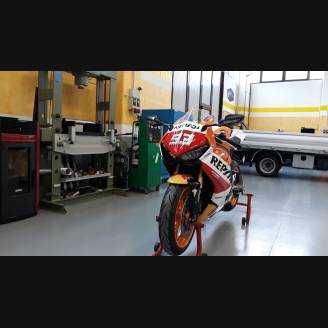 Complete and painted fairings in abs HND CBR 1 D RPS