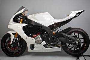 Complete fairing without front fender VS2