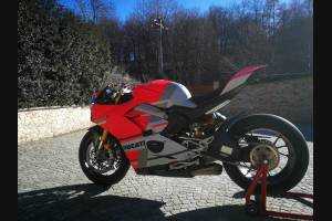 carenado ABS barnizado carrettera Ducati Panigale V4 para escape Akrapovic DUCV4 CSSP