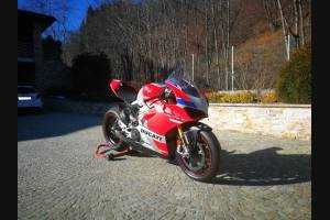 carenado ABS barnizado carrettera Ducati Panigale V4 para escape Akrapovic DUCV4 CSSP