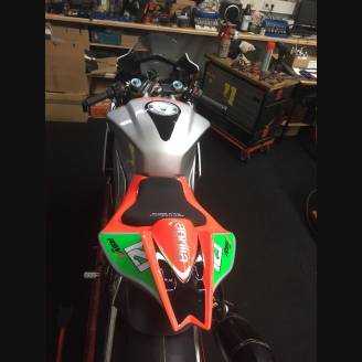 Carene verniciate RSV4RFW