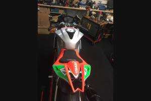 carenado barnizado RSV4RFW