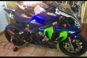 Carene Racing Verniciate Yamaha R1 2015 - 2019 + viti, ganci rapidi -MXPCRV11795