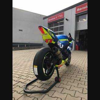 Complete and painted fairings SZ17MT16