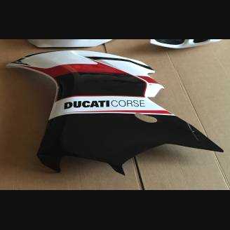 carenado completo con guardabarros Barnizado Corse Motoxp Vers2