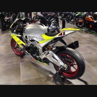 Complete and painted fairings APR15KDSVS1