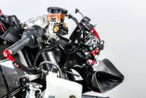 Renn Verkleidungshalter vorne 2