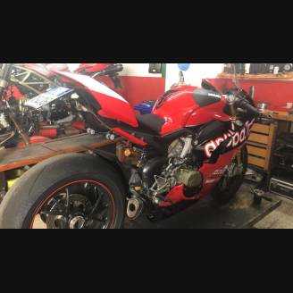 Carénages ABS peinture strett Ducati Panigale V4 pour Akrapovic Échappement DUCV4 SB19