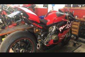 ABS Verkleidung Lackiert street Ducati Panigale V4 Akrapovic Auspuff DUCV4 SB19