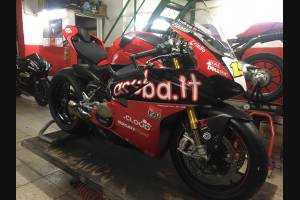 Complete and painted fairings in abs Ducati Panigale V4 for Akrapovic exhaust DUCV4 SB19