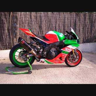 Complete and painted fairings APR15RFWBL