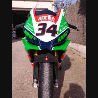 Complete and painted fairings APR15RFWBL