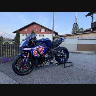 Complete and painted fairings Yamaha R1 2015 - 2018 SB18