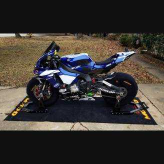 Motoxpricambi Race Package Painted : Complete and racing fairings + Fasteners + Screws YAMR1760 PT18