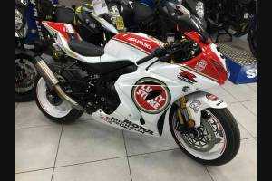 Complete and painted fairings in abs GSX 1F AYNN