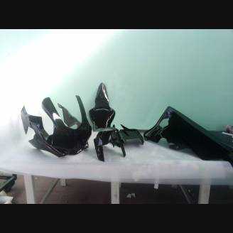 Painted Race Fairings Yamaha R1 2015 - 2019 in 2 Colours like the picture + stickers 