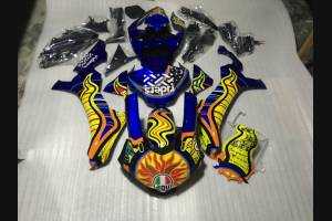 Painted street fairings in abs compatible with Yamaha R1 2015 - 2019 - MXPCAV11492