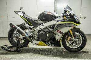 Complete and painted fairings Aprilia RSV4 2015 - 2019 - MXPCRV11993