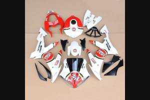 Carene stradali in abs verniciate compatibili con Yamaha R1 2004 - 2006 - MXPCAV12283