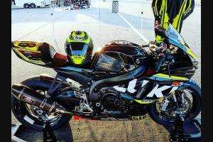 Carénages peinture GSX611 MT16