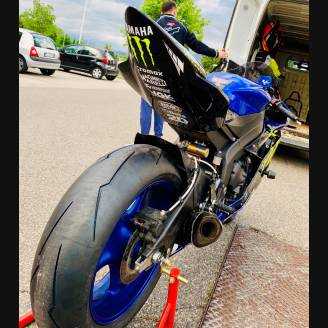 Verkleidungen Lackiert YAMR6 D MT19