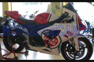 Painted street fairings in abs compatible with Suzuki Gsxr 600/750 2006 - 2007 - MXPCAV1639