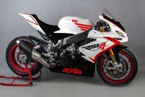 Lackierte Rennverkleidung Aprilia RSV4 2015 - 2020 - MXPCRV12458