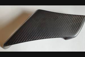 Ducati Schwingen rechts und links auf Carbon für Aprilia RSV4 2015 - 2020 - MXPCAV12469