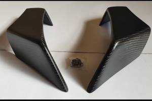 Ducati Schwingen rechts und links auf Carbon für Aprilia RSV4 2015 - 2020 - MXPCAV12469