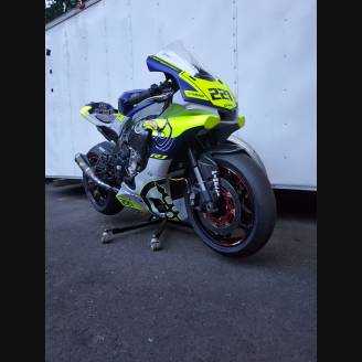 Lackierte Rennverkleidung Yamaha R1 2015 - 2019 - MXPCRV11813