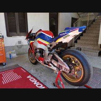 Lackierte Rennverkleidung Honda Cbr 1000 RR 2017 - 2019 - MXPCRV11810