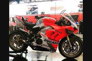 Lackierte Straße Verkleidung auf ABS mit Ducati Panigale V4 V4S fur Akrapovic Auspuff Matt fluo 2020 - 2021 - MXPCAV12695